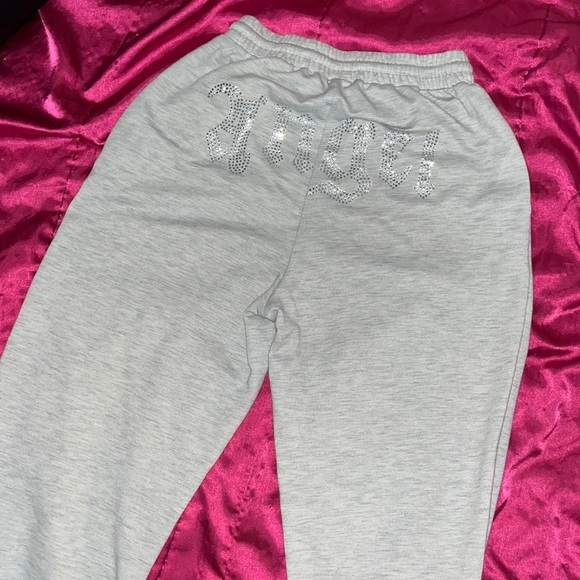GREY ANGEL RHINESTONED SWEATS 🩶 - Picture 2 of 3